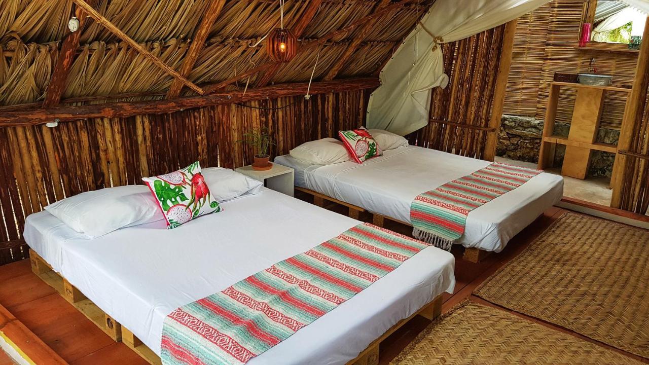 El Buho Bacalar Eco-Cabanas Hostal Luaran gambar