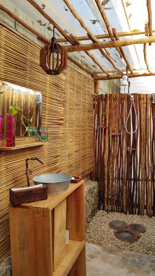 El Buho Bacalar Eco-Cabanas Hostal Luaran gambar